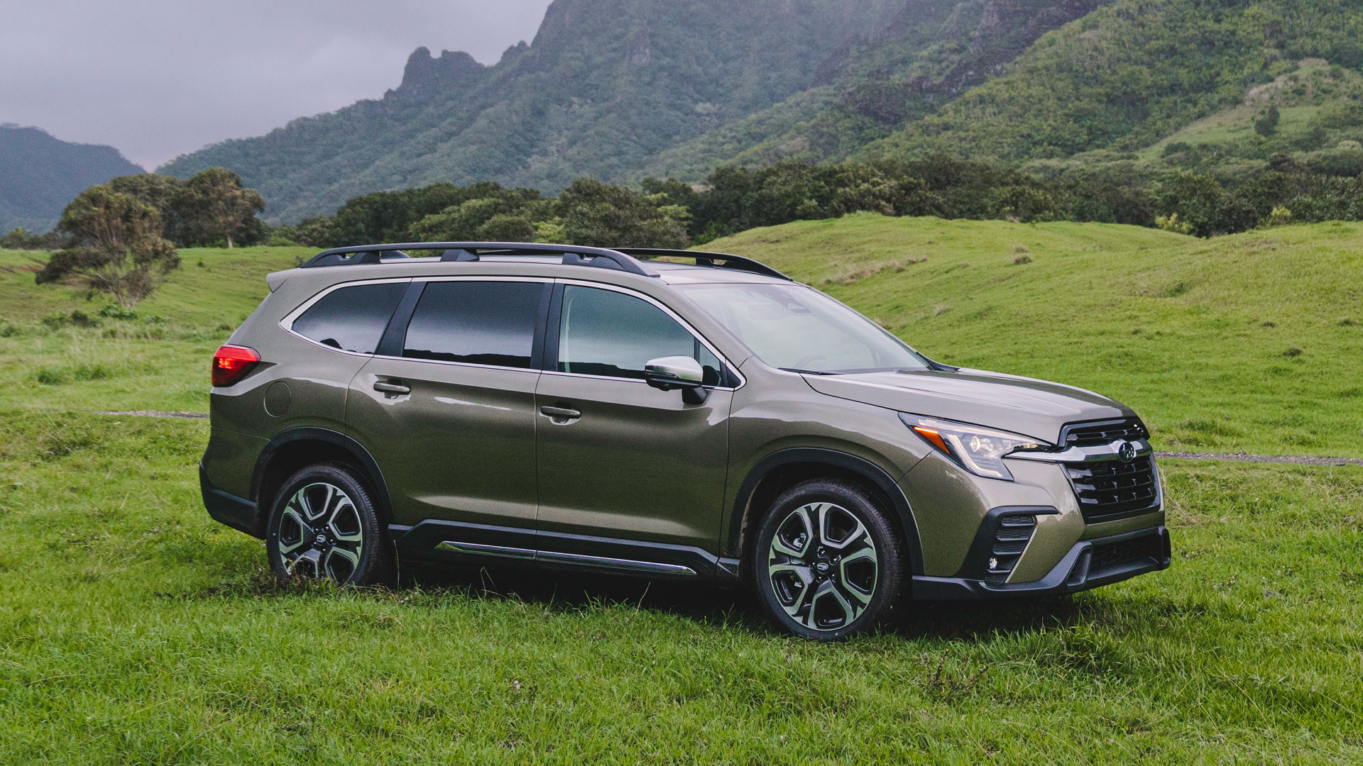 2025 Subaru Ascent 3 Row SUV Explore